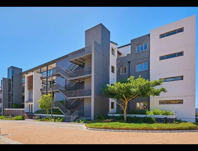 2 BEDROOM APARTMENT FOR SALE IN SIMONSTOWN